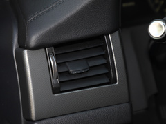 2020款 XFL 2.0T P200 两驱赛旗版