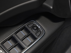 2020款 XFL 2.0T P200 两驱赛旗版