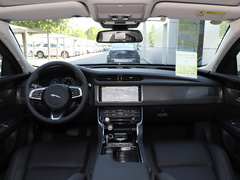 2020款 XFL 2.0T P200 两驱赛旗版