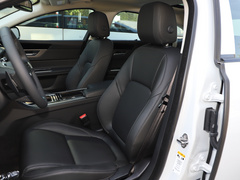2020款 XFL 2.0T P200 两驱赛旗版