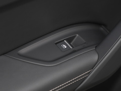 奥迪Q5L 2020款 40 TFSI 荣享时尚型