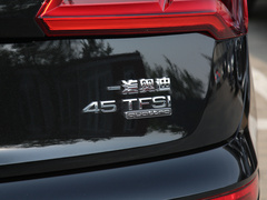 2020款 45 TFSI 尊享运动型