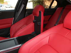 2020款 2.0T 200PS R-DYNAMIC S进取运动版