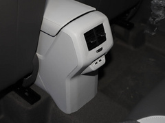 2020款 1.5L 自动 尚