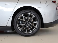 2020款  586E
