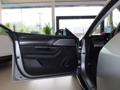 2020款  586E