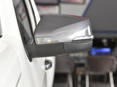 2020款  2.0T驭途8柴油两驱精英型长轴4F20TC