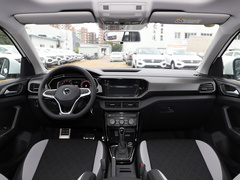2020款 1.5L 自动 R-Line