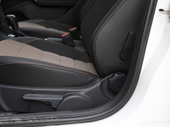 2020款 1.5L 自动舒适型
