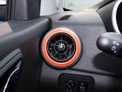 2019款 4座智享版 30.6kWh