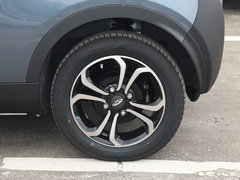 2019款 4座智炫版 30.6kWh