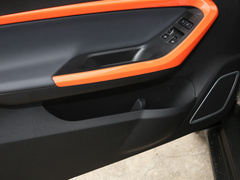 2019款 4座智炫版 30.6kWh