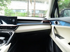 2020款 1.5T 科技先锋版