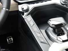 2020款 1.5T 科技先锋版