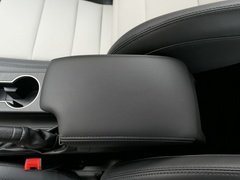 2020款 1.5L CVT尊贵型