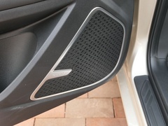 2020款 1.5L CVT尊贵型