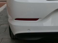 2020款 1.5L CVT尊贵型