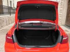 2020款 1.5L 手动舒适型