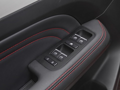2020款 1.5L CVT耀