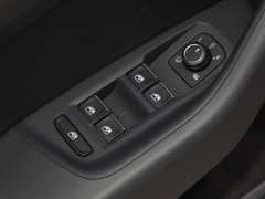 2020款 330TSI DSG 领先型