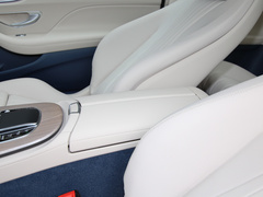 2020款 E 300 轿跑车
