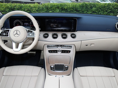 2020款 E 300 轿跑车