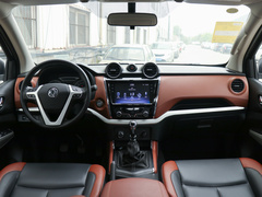 2020款 2.3T手动四驱柴油旗舰型国VI M9T