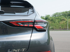 2020款 1.5T 豪华型