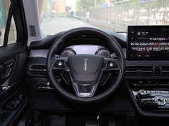2020款 2.0T 两驱尊享版