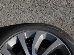 2020款 249PS R-Dynamic 性能科技版 7座