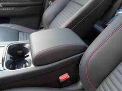 2020款 249PS R-Dynamic 豪华定制版