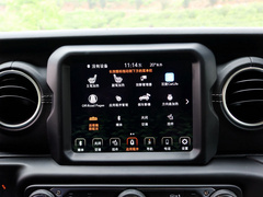 2021款 四門(mén) 2.0T 4xe 撒哈拉先行版