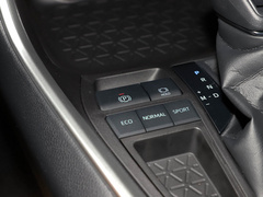 2020款 2.0L CVT两驱领先版