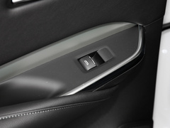 2020款 28T 两驱领先型