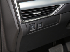 2020款 28T 两驱领先型