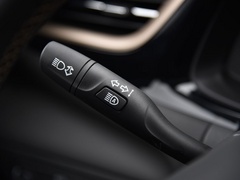 2020款 652E 互联智享型