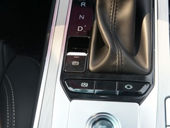 2020款 1.6T DCT劲Cool 7座