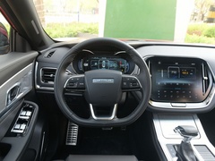 2020款 1.6T DCT劲Cool 7座