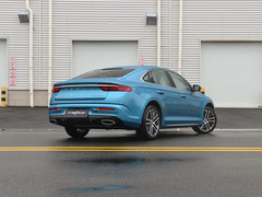 2021款 2.0T 豪华型