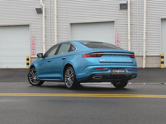 2021款 2.0T 豪华型