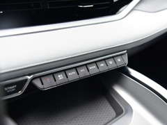 2021款 2.0T 豪华型