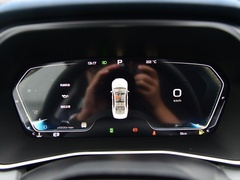 2021款 2.0T 豪华型