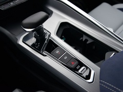 2021款 2.0T 豪华型