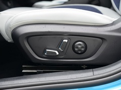 2021款 2.0T 豪华型