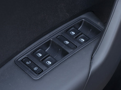2020款 1.5L 自动舒适版