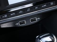 2020款 1.5L 自动舒适版