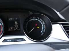 2020款 1.5L 自动舒适版
