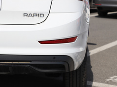 2020款 1.5L 自动舒适版