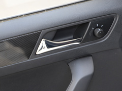 2020款 1.5L 自动舒适版