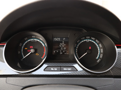 2020款 1.5L 自动舒适版
